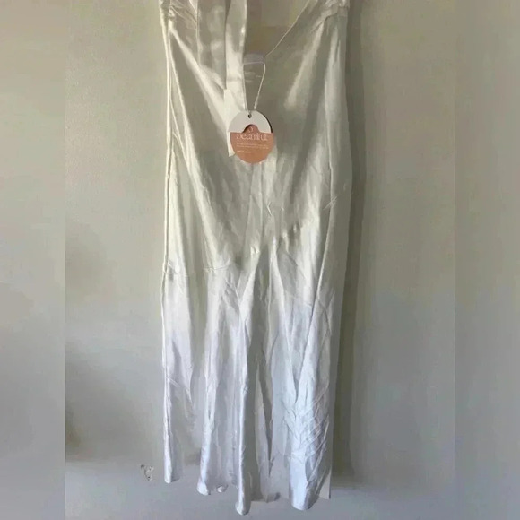 Selfie Leslie ABBY CAMI STRAP GATHERED BUST FRONT SPLIT MIDI DRESS WHITE Size M - Picture 5 of 6